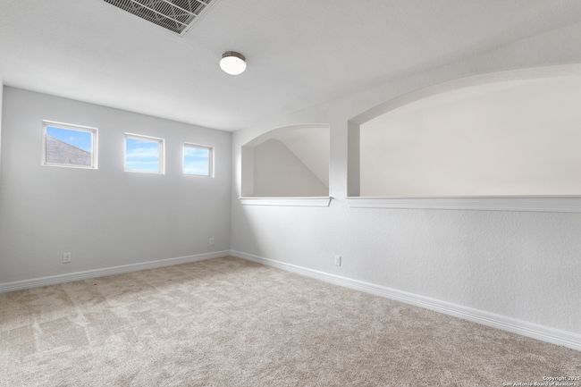 5801 Devonwood St, House other with 4 bedrooms, 3 bathrooms and null parking in Cibolo TX | Image 13