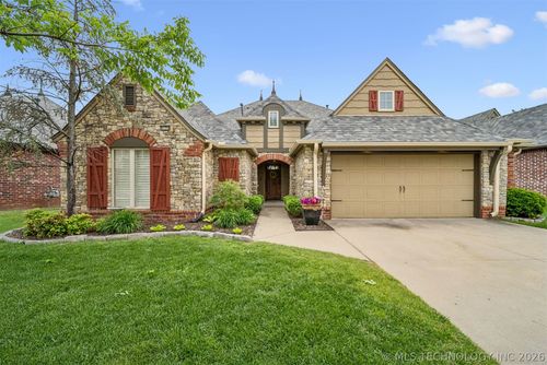 9128 E 120th St S, Bixby, OK, 74008-1834 | Card Image