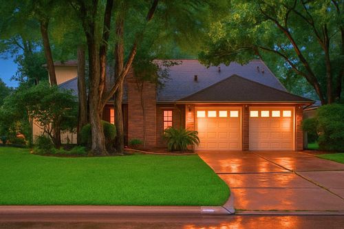 71 Timberspire Ln, The Woodlands, TX, 77380-2894 | Card Image