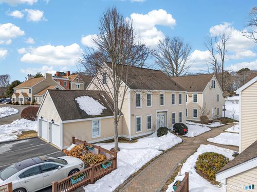 unit-i154-54 Rope Ferry Rd, Waterford, CT, 06385-2830 | Card Image