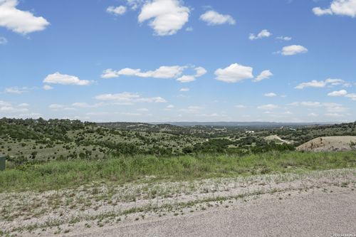 151 Falling Oak Dr, Blanco, TX, 78606 | Card Image