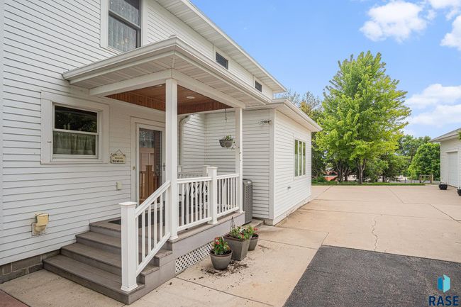 102 S Walnut Ave, House other with 4 bedrooms, 4 bathrooms and null parking in Luverne MN | Image 5