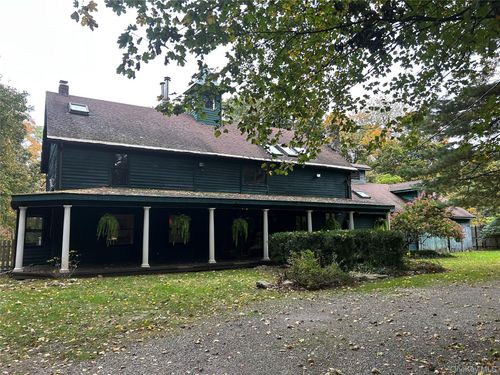 1780 Strawberry Rd, Mohegan Lake, NY, 10547-1045 | Card Image