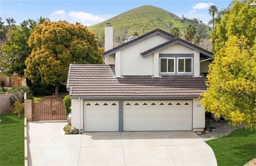 2685 Placerville Ct, Simi Valley, CA, 93063-5053 | Card Image