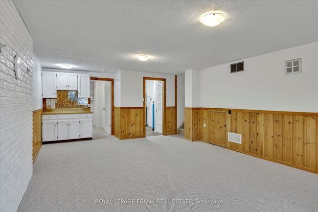 17 Claudette Crt, House other with 3 bedrooms, 4 bathrooms and 5 parking in Peterborough ON | Image 26