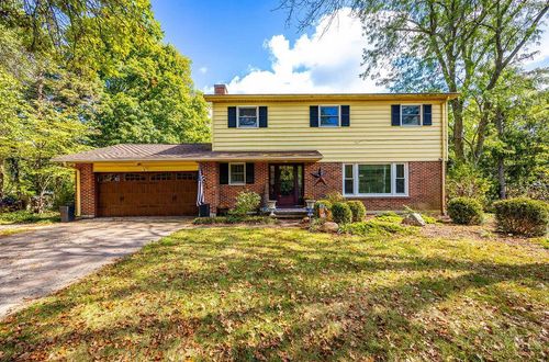 7 Robin Ct, Oxford, OH, 45056-2002 | Card Image