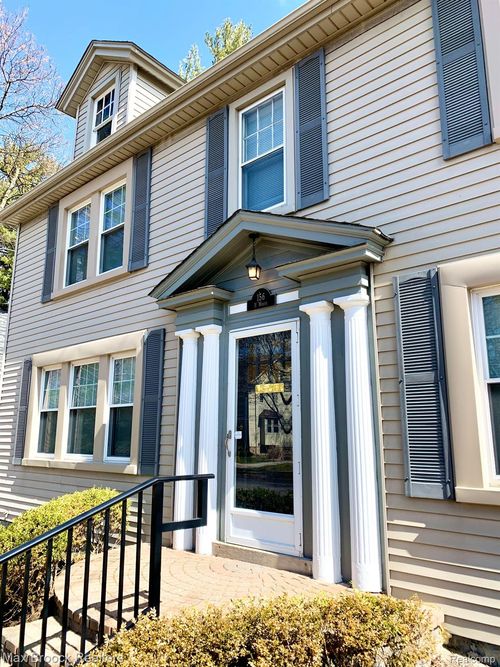 2s-156 N Worth, Birmingham, MI, 48009 | Card Image