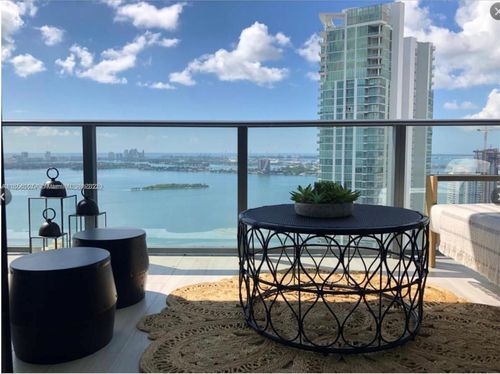 unit-4003-650 Ne 32nd St, Miami, FL, 33137-5265 | Card Image