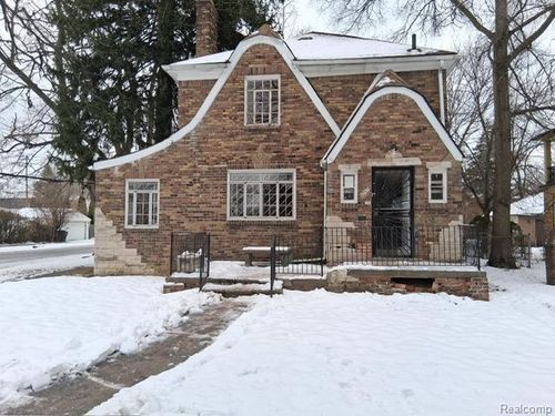 15530 Winthrop St, Detroit, MI, 48227-4226 | Card Image