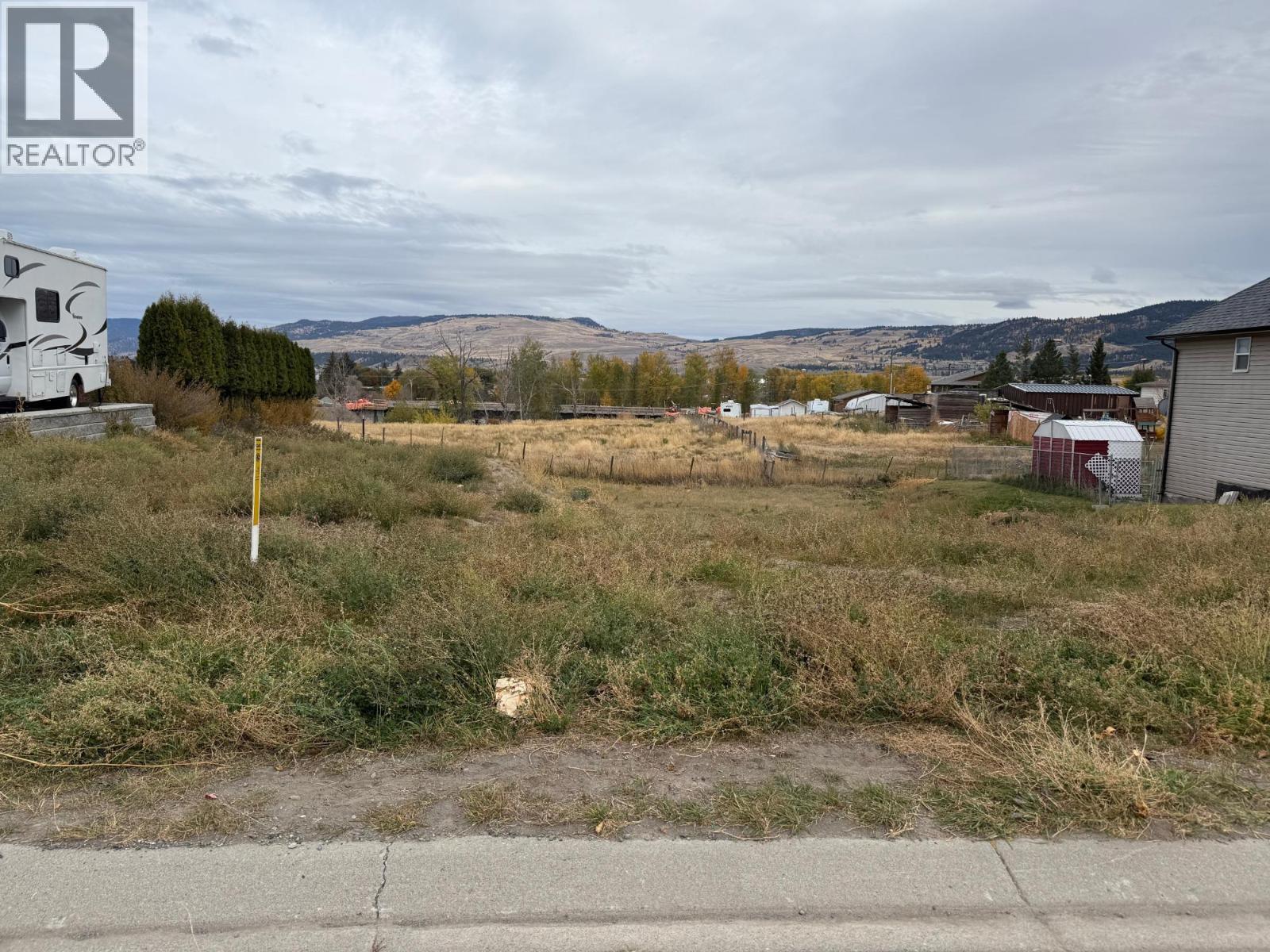 Land in Merritt 3