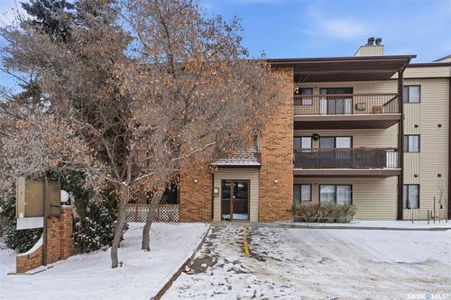 303-205 Kingsmere Blvd, Saskatoon, SK, S7J4J6 | Card Image