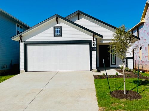200 Living Reef Dr, Maxwell, TX, 78656-4424 | Card Image