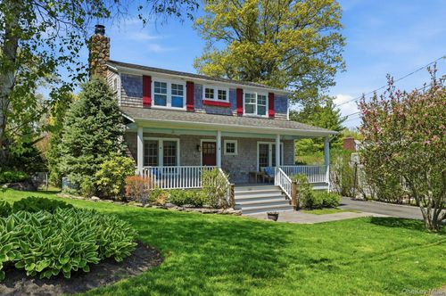 200 Grant St, Centerport, NY, 11721-1250 | Card Image