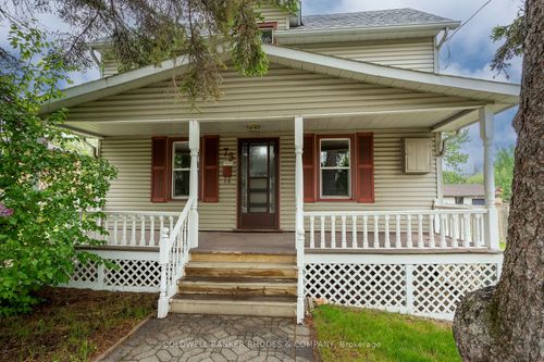 73 Empress Ave N, Thunder Bay, ON, P7A6C2 | Card Image