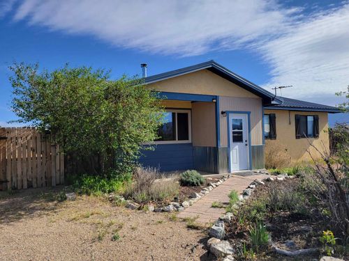 7 Camino Coyote, El Prado, NM, 87529-7401 | Card Image