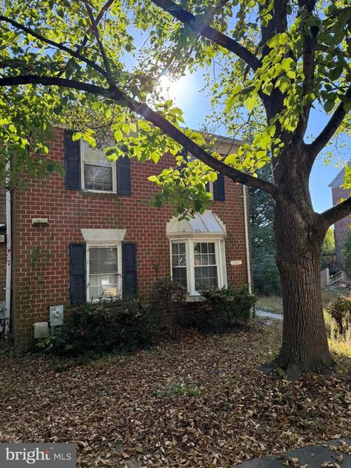 16 Hamlet Dr, OWINGS MILLS, MD, 21117-5401 | Card Image