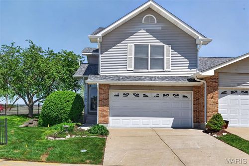 8a-102 Parc Forest Trl, Saint Charles, MO, 63303-3682 | Card Image