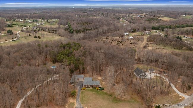 5834 E Bear Creek Rd, Home with 4 bedrooms, 3 bathrooms and null parking in Pekin IN | Image 13
