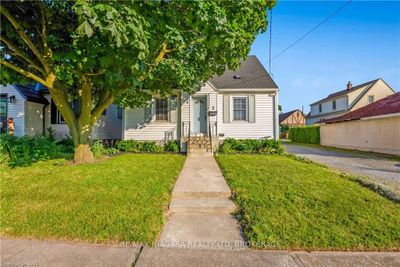 2 Lincoln Ave, House other with 3 bedrooms, 2 bathrooms and 4 parking in Saint Catharines ON | Image 2