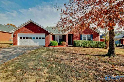 113 Claytor Ln, Madison, AL, 35758-6813 | Card Image