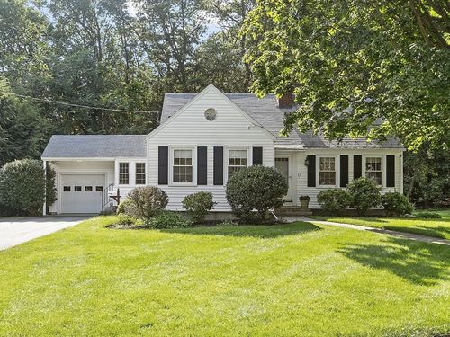 22 Lincoln Cir W, Andover, MA, 01810-2907 | Card Image
