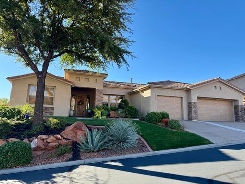 1361 W Red Butte Dr, Washington, UT, 84780-8519 | Card Image