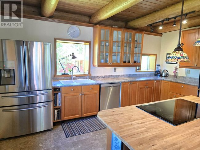 23854 Mund Rd, House other with 4 bedrooms, 3 bathrooms and null parking in Burns Lake BC | Image 9