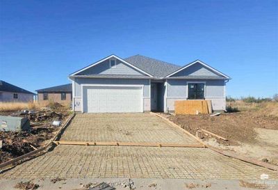 1812 Sutterwoods Rd., House other with 3 bedrooms, 2 bathrooms and null parking in Junction City KS | Image 1