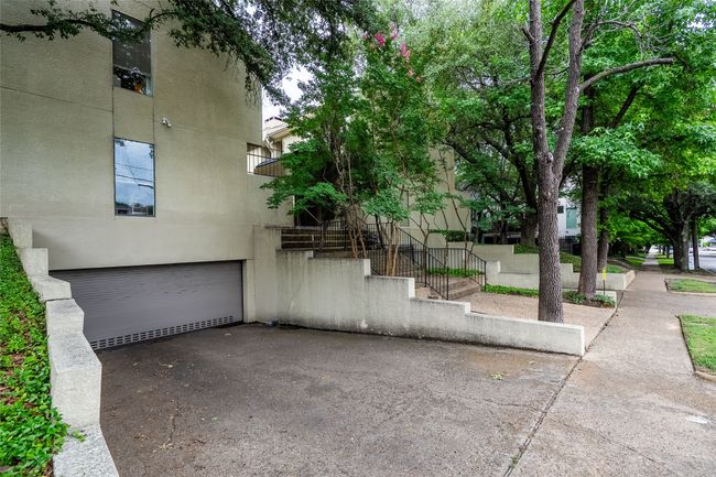 APT-111 - 4242 Travis St, Townhouse with 2 bedrooms, 3 bathrooms and null parking in Dallas TX | Image 36