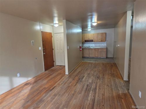 15080 Greenfield Road, Detroit, MI, 48227 | Card Image
