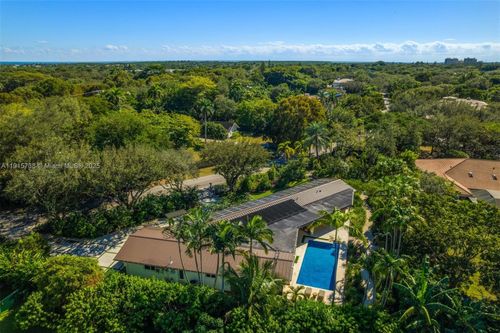 12050 Moss Ranch Rd, Pinecrest, FL, 33156-5709 | Card Image