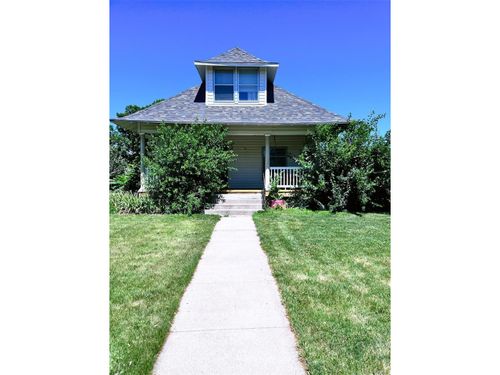 120 E 5th St, Julesburg, CO, 80737-1512 | Card Image