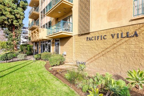 unit-205-3665 E 1st St, Long Beach, CA, 90803-2723 | Card Image