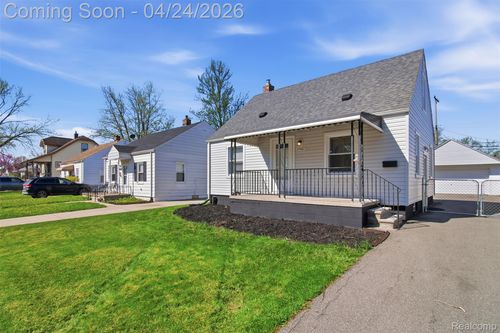 22063 Brittany Ave, Eastpointe, MI, 48021-2505 | Card Image