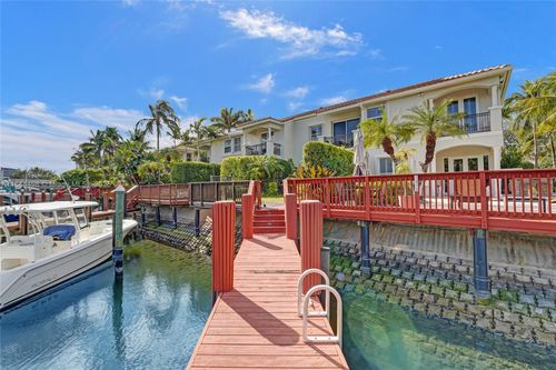 1375 Harbor Vw E, Hollywood, FL, 33019-5054 | Card Image