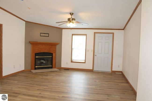 2071 Driftwood Ln Ne, House other with 3 bedrooms, 2 bathrooms and null parking in Kalkaska MI | Image 20