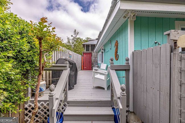 1129 College St, House other with 2 bedrooms, 2 bathrooms and 3 parking in Saint Simons Is GA | Image 33