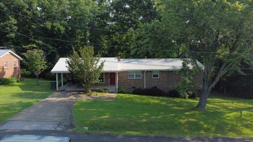 1416 Oakmont Cir, Centerville, TN, 37033-1118 | Card Image