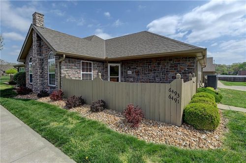6491 N Circle Dr, Kansas City, MO, 64118-4756 | Card Image