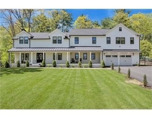 7 Circle Dr, Dover, MA, 02030-2107 | Card Image