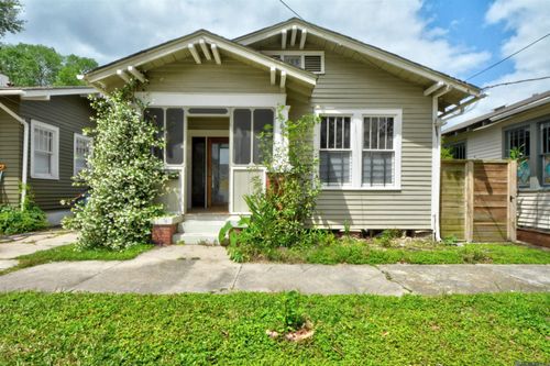 647 Bungalow Ln, Baton Rouge, LA, 70802-5335 | Card Image