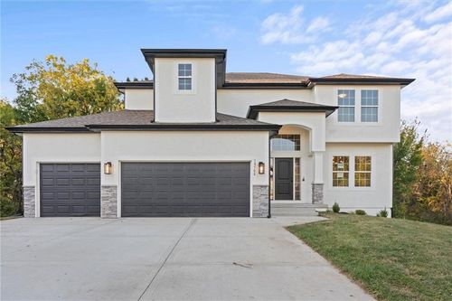 1007 Poplar Ln, Liberty, MO, 64068-4362 | Card Image