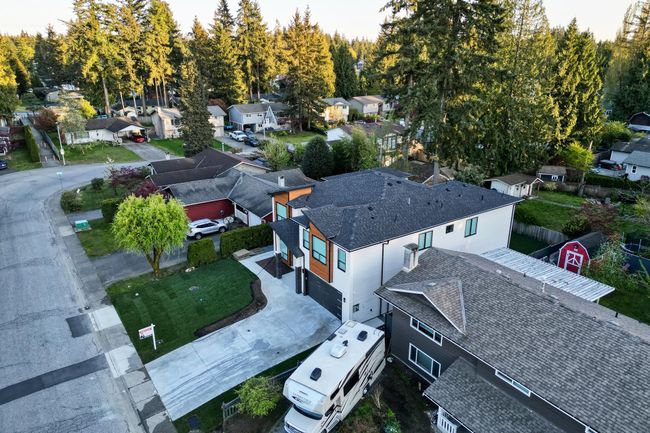 Aerial perspective of suburban area | Image 33