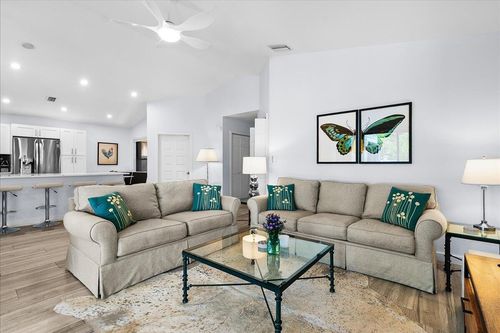 13371 Bedford Mews Ct, Wellington, FL, 33414-7713 | Card Image