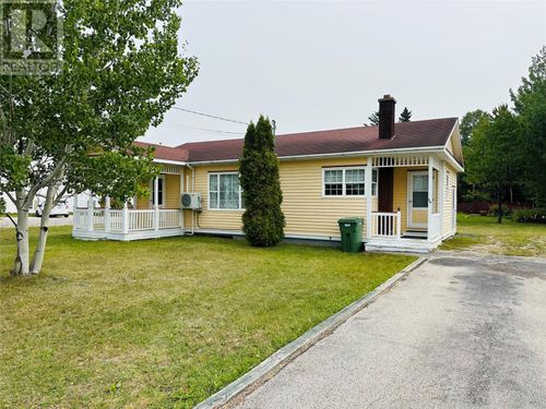 16 Colbourne St, Deer Lake, NL, A8A1E4 | Card Image