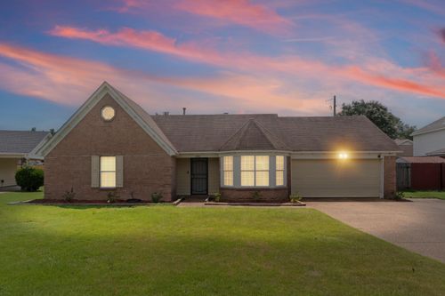 2554 Appling Glen Dr, Memphis, TN, 38133-5248 | Card Image