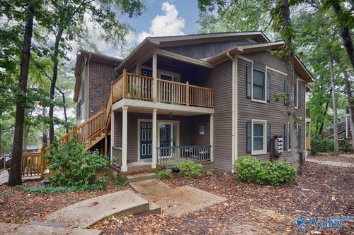 2004-2004 Woodlawn Dr Sw, Huntsville, AL, 35802-4400 | Card Image