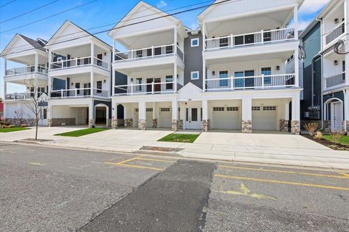 106-158 E Lincoln Ave, Wildwood, NJ, 08260-6108 | Card Image