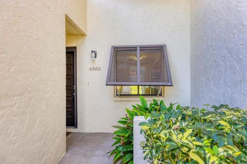 61-4580 Bravura Lake Dr, SARASOTA, FL, 34240 | Card Image