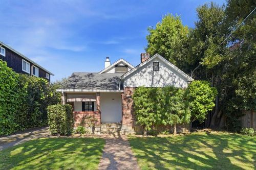 608 Peninsula Ave, Burlingame, CA, 94010-2905 | Card Image